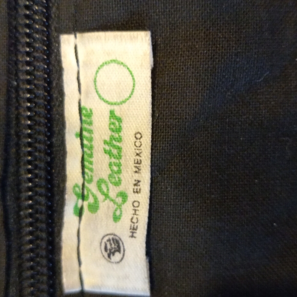 Satchel - Picture 8 of 12